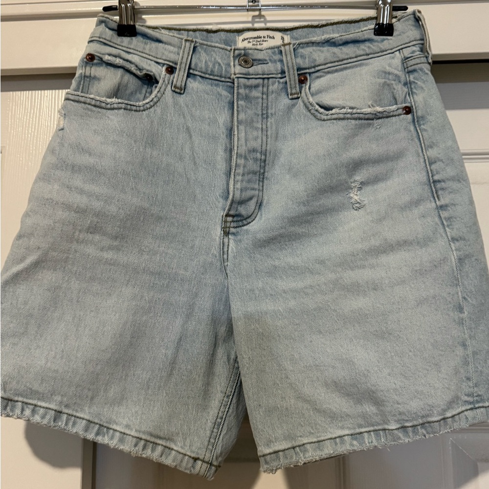 Abercrombie & Fitch Light Blue Denim High Rise 7 inch Dad Shorts